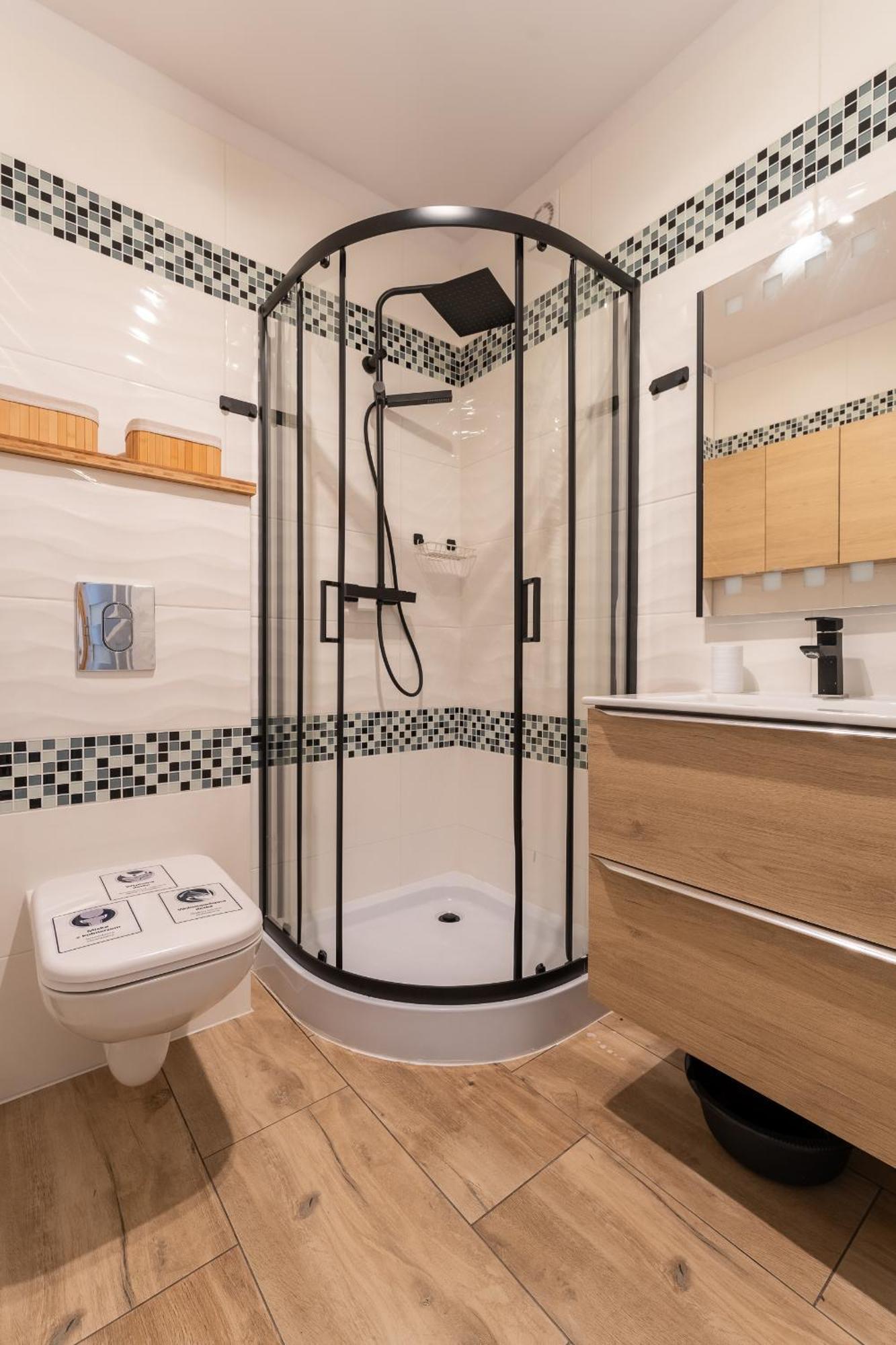 Strumykowy Zakatek - W Centrum Z Prywatnym Parkingiem - Space Apartment
